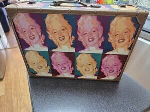 Vintage Marilyn Monroe Pop Art Hard Shell Suitcase / Train Case – Andy Warhol...